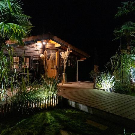 Cottage, Lodge & Spa Prouilly Exterior foto